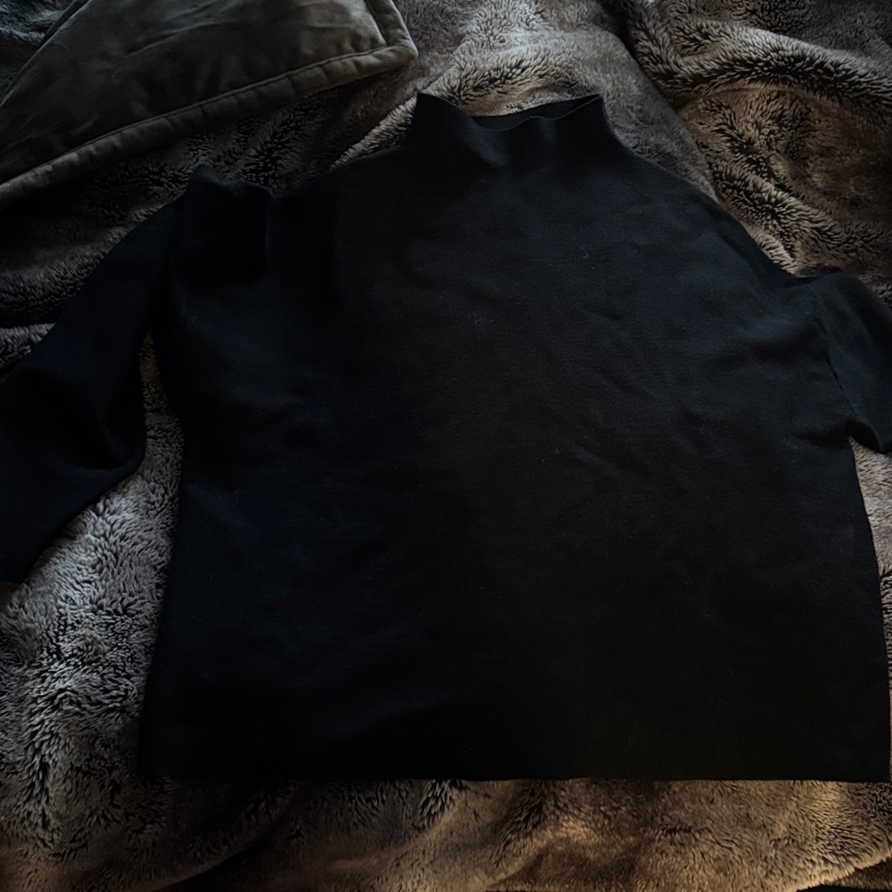 Active USA Black Turtleneck Sweater